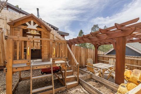 1238 Malabar Ct, Big Bear City, CA 92314 photo 60