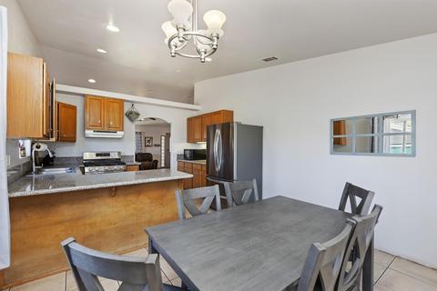 7482 Apache Trl, Yucca Valley, CA 92284 photo 12