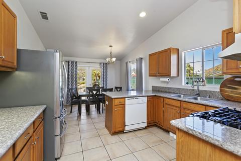 7482 Apache Trl, Yucca Valley, CA 92284 photo 15