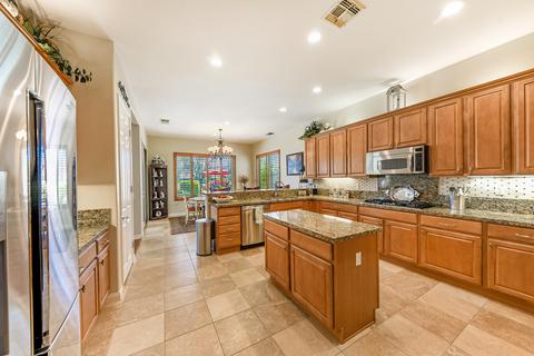 81183 Avenida Los Circos, Indio, CA 92203 photo 16