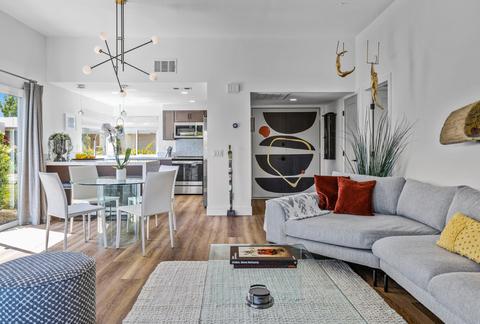 5938 Paradise Plz, Palm Springs, CA 92264