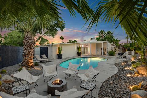 305 Sycamore Cir, Palm Springs, CA 92262