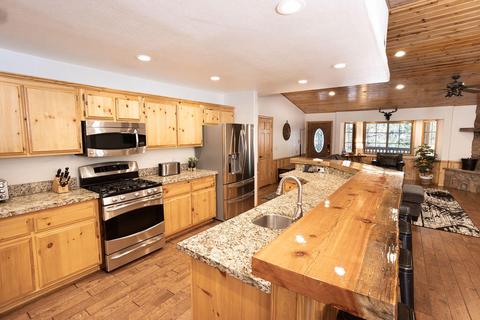 42641 Juniper Dr, Big Bear Lake, CA 92315 photo 6