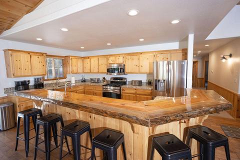 42641 Juniper Dr, Big Bear Lake, CA 92315 photo 7