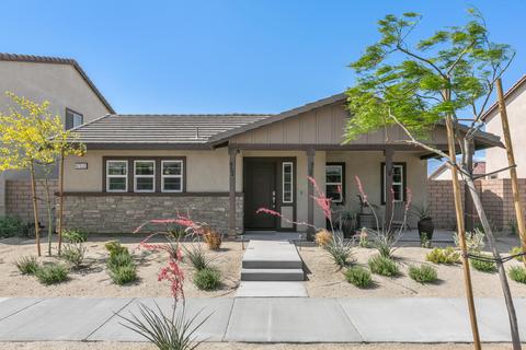 67513 Rio Largo Rd, Cathedral City, CA 92234