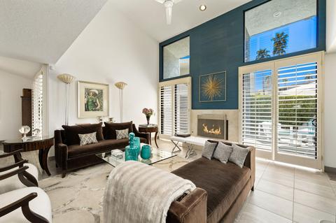 225 E La Verne Way, Palm Springs, CA 92264
