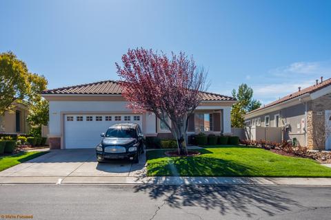 1728 N Forest Oaks Dr, Beaumont, CA 92223