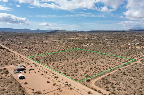 3052 Olympic Rd, Joshua Tree, CA 92252 photo 12