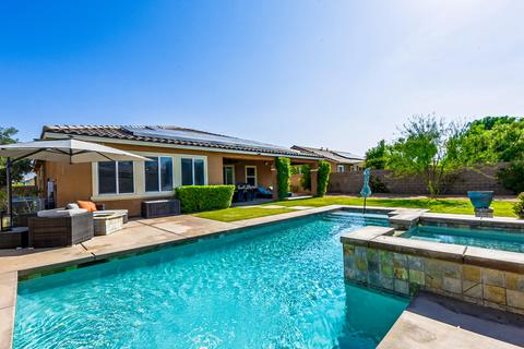 74104 W Imperial Ct, Palm Desert, CA 92211