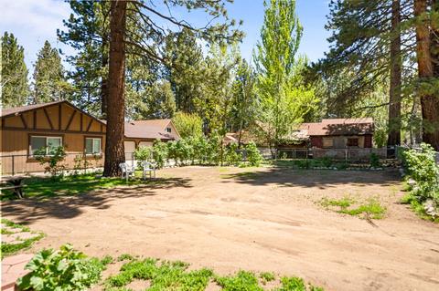 381 Mountainaire Ln, Big Bear Lake, CA 92315 photo 17