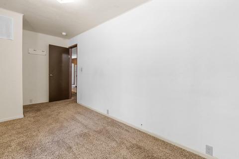 381 Mountainaire Ln, Big Bear Lake, CA 92315 photo 11