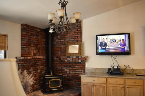 2139 3rd Ln, Big Bear City, CA 92314 photo 8