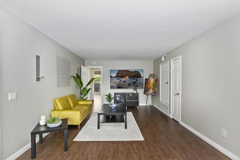 1554 Border Ave, Corona, CA 92882 photo 2