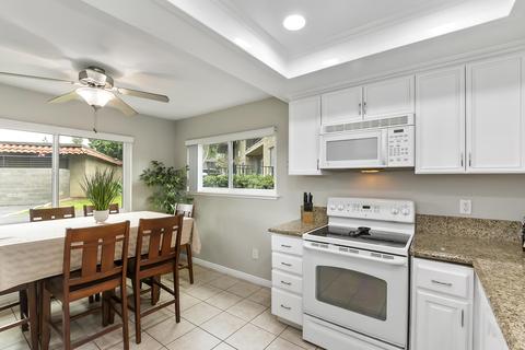 1554 Border Ave, Corona, CA 92882 photo 11