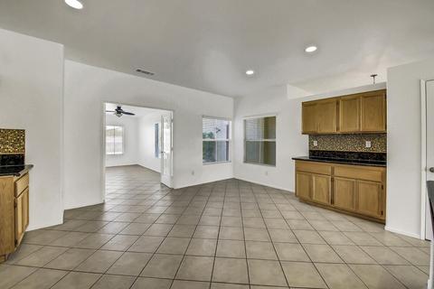 41271 Mackenzie Ln, Indio, CA 92203 photo 13