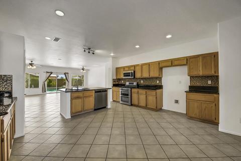 41271 Mackenzie Ln, Indio, CA 92203 photo 12
