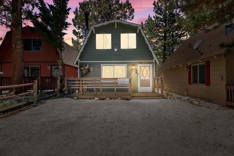 692 San Bernardino Ave, Sugarloaf, CA 92386