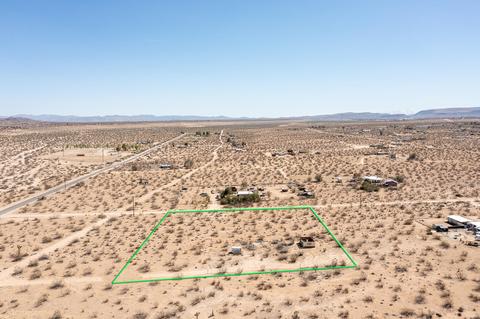 57628 Pine Rd, Landers, CA 92285 photo 11
