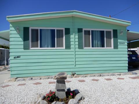 32669 Bloomfield Ave, Thousand Palms, CA 92276
