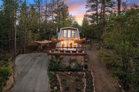 554 Talmadge Rd, Big Bear Lake, CA 92315