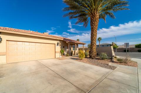 47970 Austin Dr, Indio, CA 92201 photo 2