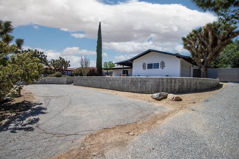 56595 Golden Bee Dr, Yucca Valley, CA 92284 photo 9