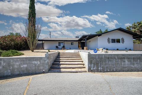 56595 Golden Bee Dr, Yucca Valley, CA 92284 photo 5