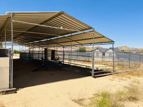 14223 Oden Dr, Apple Valley, CA 92307 photo 14