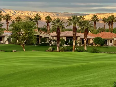796 Mission Creek Dr, Palm Desert, CA 92211