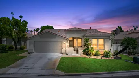 284 Corte Bella, Palm Desert, CA 92260