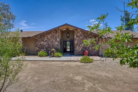 7405 Frontera Ave, Yucca Valley, CA 92284