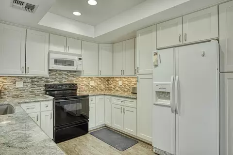 7405 Frontera Ave, Yucca Valley, CA 92284 photo 17