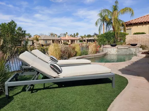 6 Loch Ness Lake Ct, Rancho Mirage, CA 92270