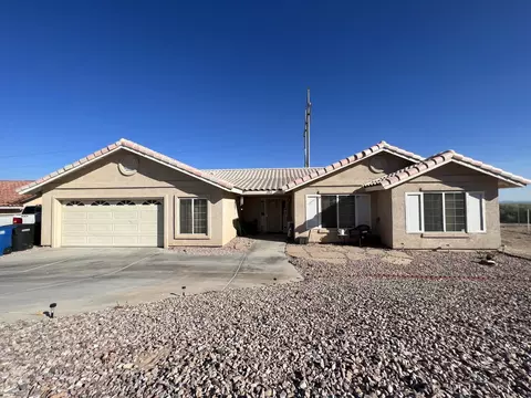 2240 Dekens Ct, Blythe, CA 92225