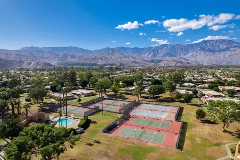 35974 Lindera Ct, Rancho Mirage, CA 92270