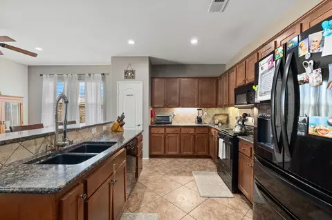 41397 Ludden Ct, Indio, CA 92203 photo 10