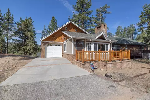 396 Chip O Wood Ln, Big Bear Lake, CA 92315