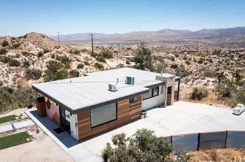 56454 Nelson Ave, Yucca Valley, CA 92284 photo 3