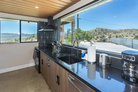56454 Nelson Ave, Yucca Valley, CA 92284 photo 5