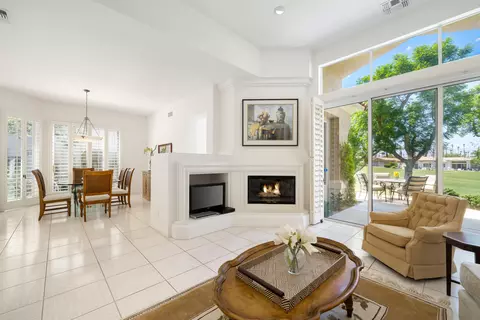 726 Red Arrow Trl, Palm Desert, CA 92211