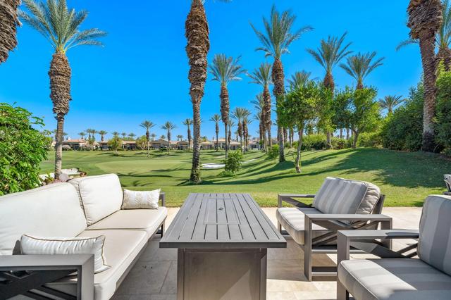 661 Box Canyon Trl, Palm Desert, CA 92211