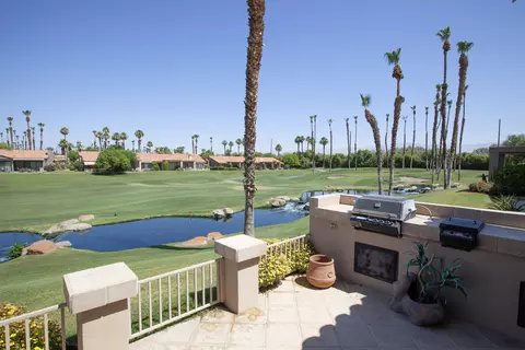 38750 Wisteria Dr, Palm Desert, CA 92211