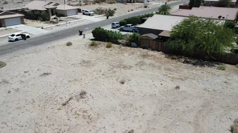 2843 Leto Ave, Thermal, CA 92274