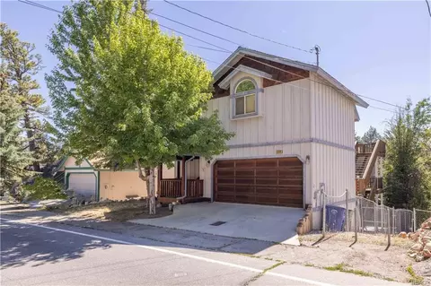 320 Edgemoor Rd, Big Bear Lake, CA 92315