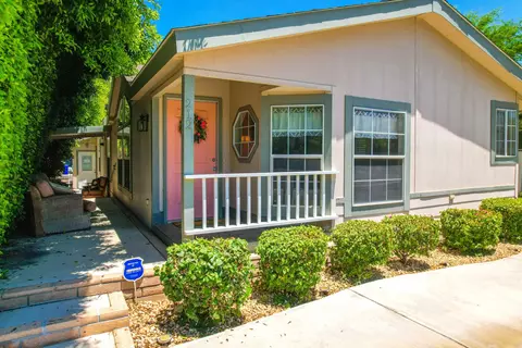 212 Tropical Park St, Rancho Mirage, CA 92270
