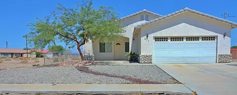 2272 Ramona St, Thermal, CA 92274