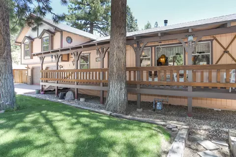 1036 Myrtle Ave, Big Bear City, CA 92314