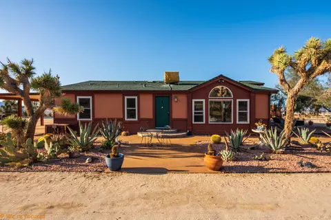 7070 Stoney Crest Dr, Joshua Tree, CA 92252