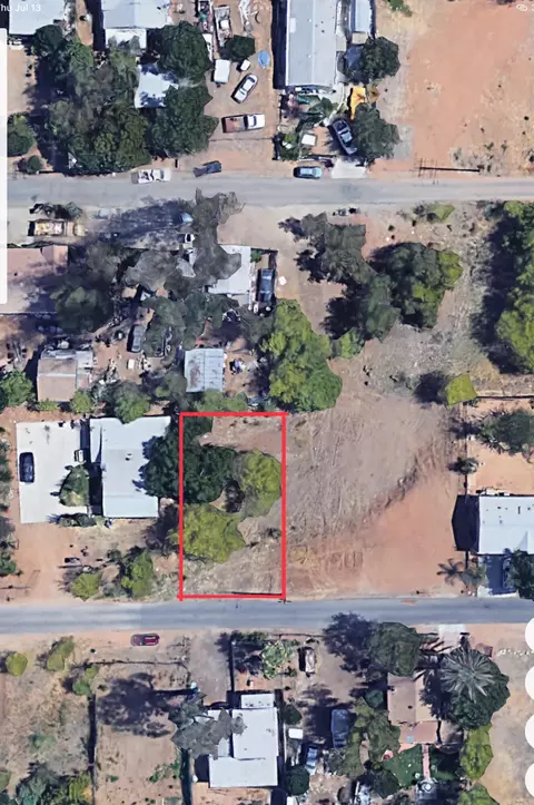 4 Norma Dr, Canyon Lake, CA 92587
