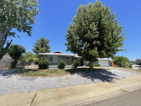 4170 Meander Dr, Redding, CA 96001 photo 3